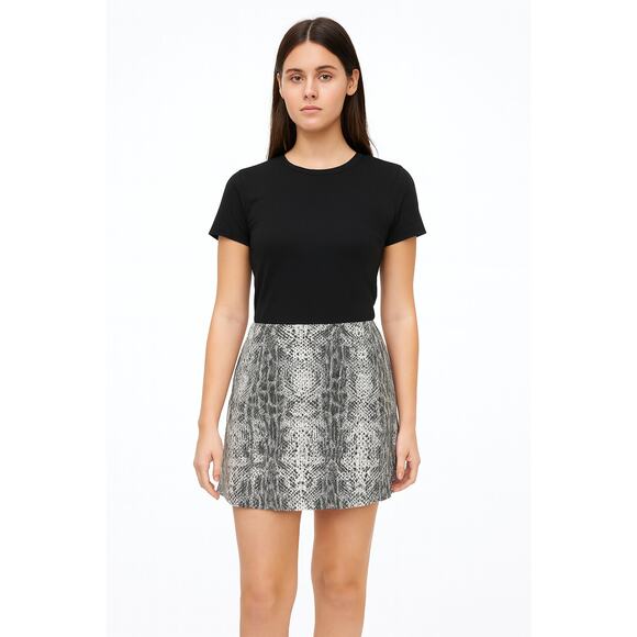 I.L.U. Snake Print Casual Skirt - Size Junior 13, Black and White - Picture 1 of 7